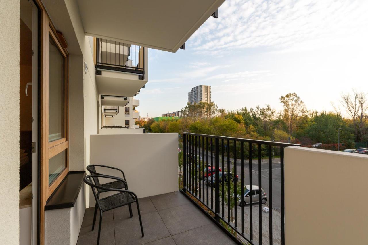 Atrium Promenada Apartments Goclaw By Noclegi Renters Varsovie Extérieur photo